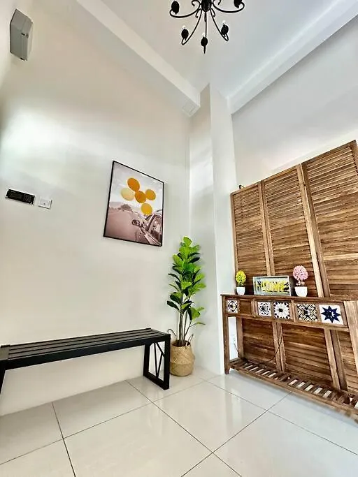 Vakantiehuis Karpalsinghdrive Seaside Georgetown 4R3B3P 15Pax Villa