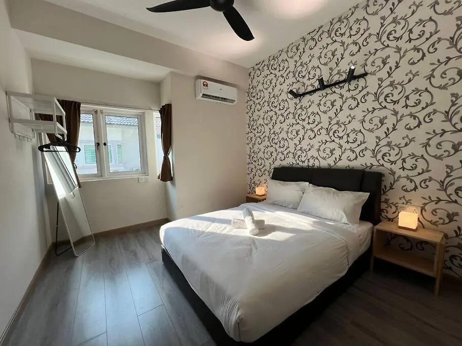 Karpalsinghdrive Seaside Georgetown 4R3B3P 15Pax Villa 0*, George Town Maleisië